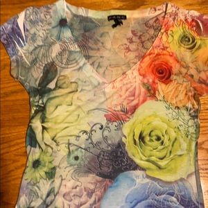 Cute floral v-neck t-shirt